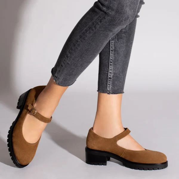 à prix promos MiMaO ShopOnline GIRL – Chaussures Avec Semelle Track Et Lanière En Cuir Nubuck CAMEL 7