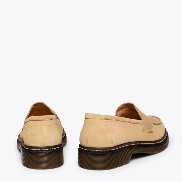 belle MiMaO ShopOnline BRIXTON – Mocassin Cuir BEIGE Avec Détail En Forme De Masque 5