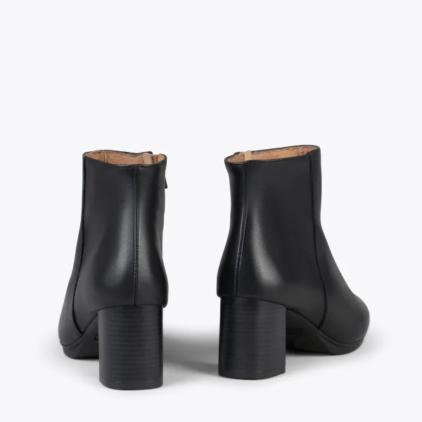 vente pas cher en ligne MiMaO ShopOnline CITY – Bottines En Cuir Nappa à Talon Large Et Bout Pointu Et Fin NOIR 4