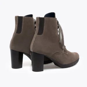 Livraison gratuite MiMaO ShopOnline LACETS – Botte à Lacets TAUPE Avec Talon 14