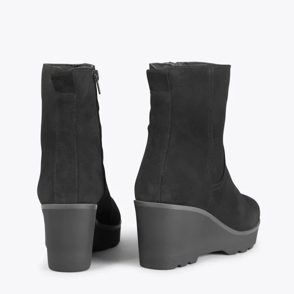 magasin pas cher MiMaO ShopOnline JEANS – Bottines Mi-mollet Avec Plateforme NOIR 4