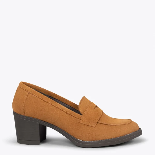 dernière tendance MiMaO ShopOnline MOKKA – Mocassin En Nubuck à Talon CAMEL 1