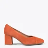 MiMaO ShopOnline EMMA – Chaussures à Talon à Bout Carré ORANGE grande surprise 25